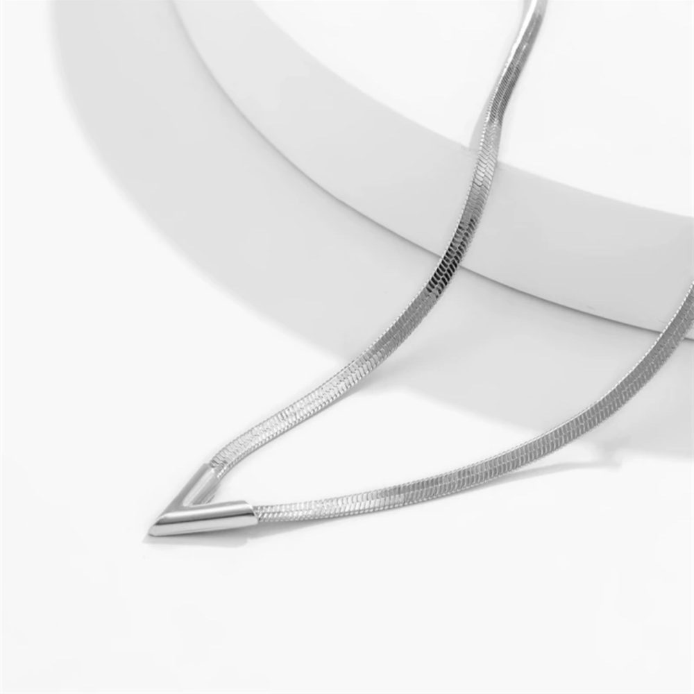 Victory Necklace (Gold & Silver)